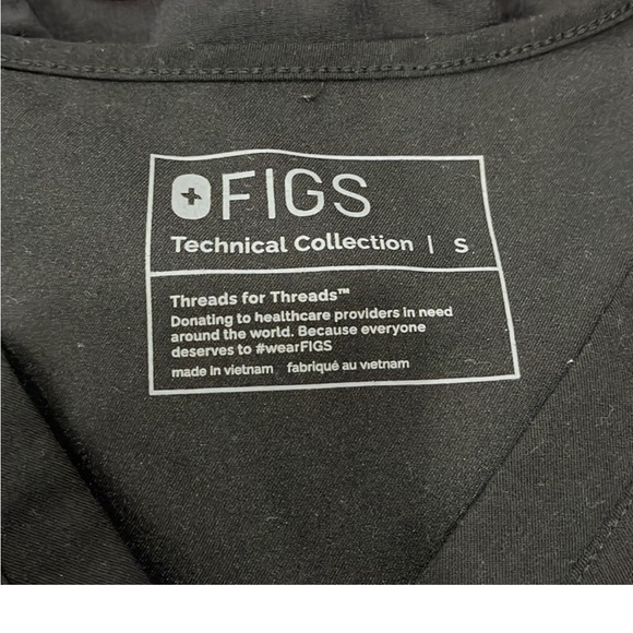 Figs black scrub set - Picture 1 of 3